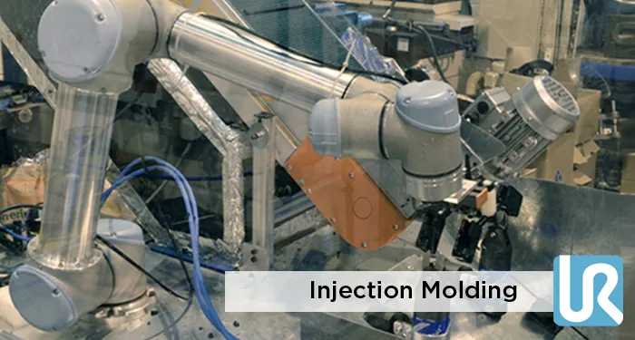 Injection molding by collaborative robot