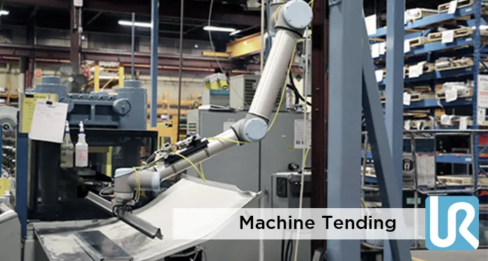 Machine Tending - Injection Molding Machines - CNC with Universal Robots